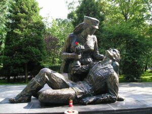 Памятник_санітрарці