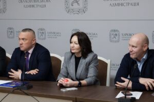 Zasidannya_Molodizhnoi_radi